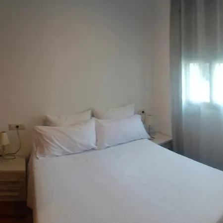 Dona Sol Piscina Apartment Cordoba